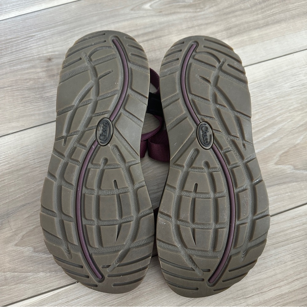 Chaco Z/2 Classic Sandals Maroon Toe Loop Sport Walking Outdoor Women’s Size 8 - Picture 6 of 10